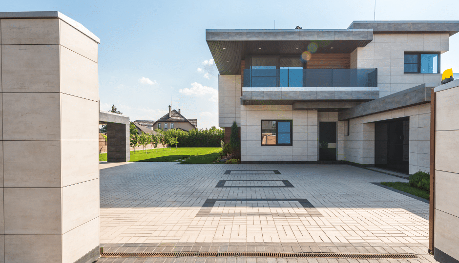 CLOSE YOUR HOME on time with Ally Building solutions!